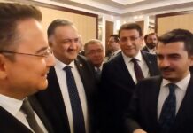 TÜSİAD resepsiyonunda Babacan’la Güner arasındaki “Baskı var mı?” diyaloğu