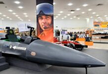 Meraklısına F-16 kokpitinde uçuş simülasyon deneyimi